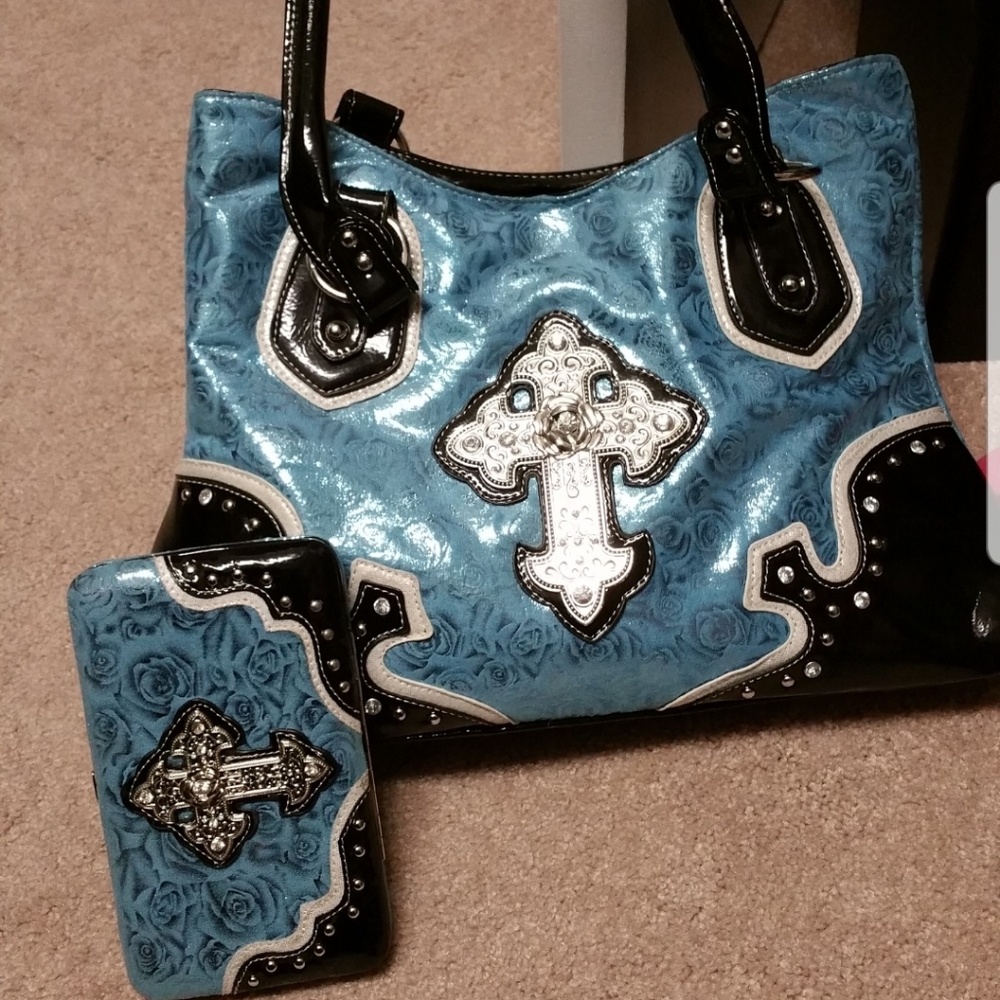 Bag w/ wallet
